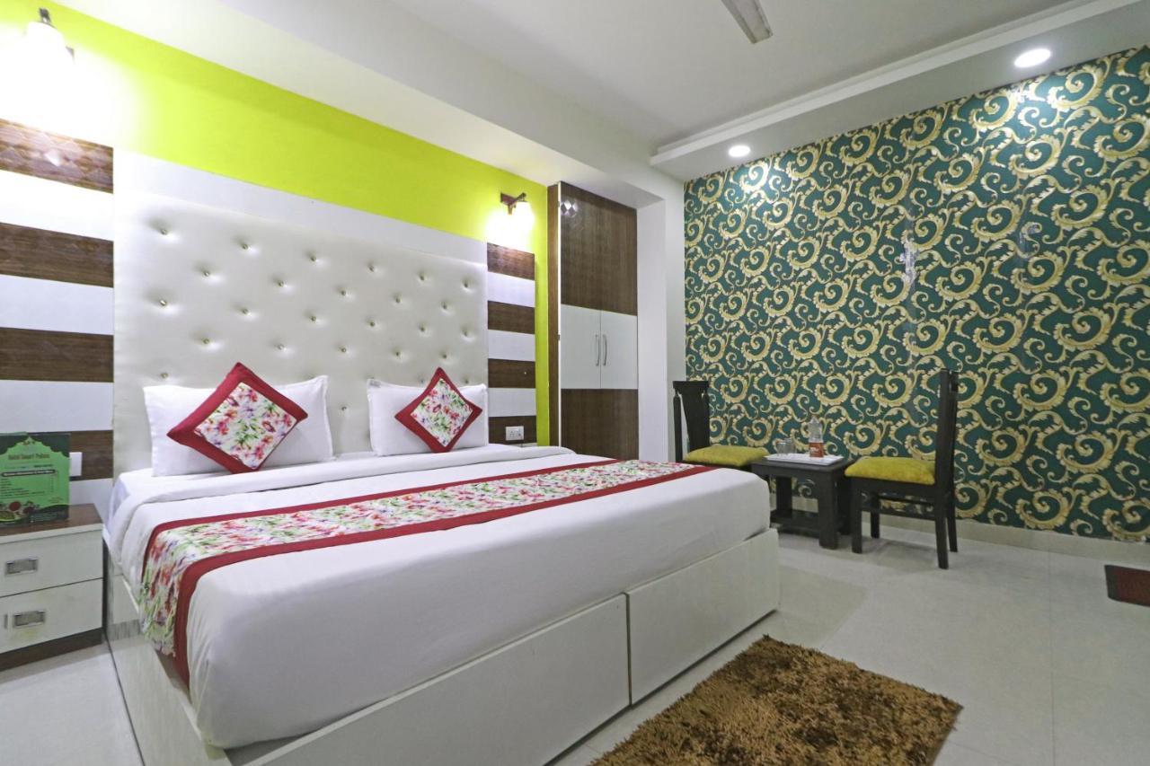 Hotel Star Inn Suite - Delhi Airport New Delhi Bagian luar foto