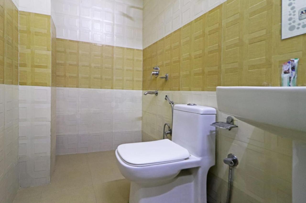 Hotel Star Inn Suite - Delhi Airport New Delhi Bagian luar foto